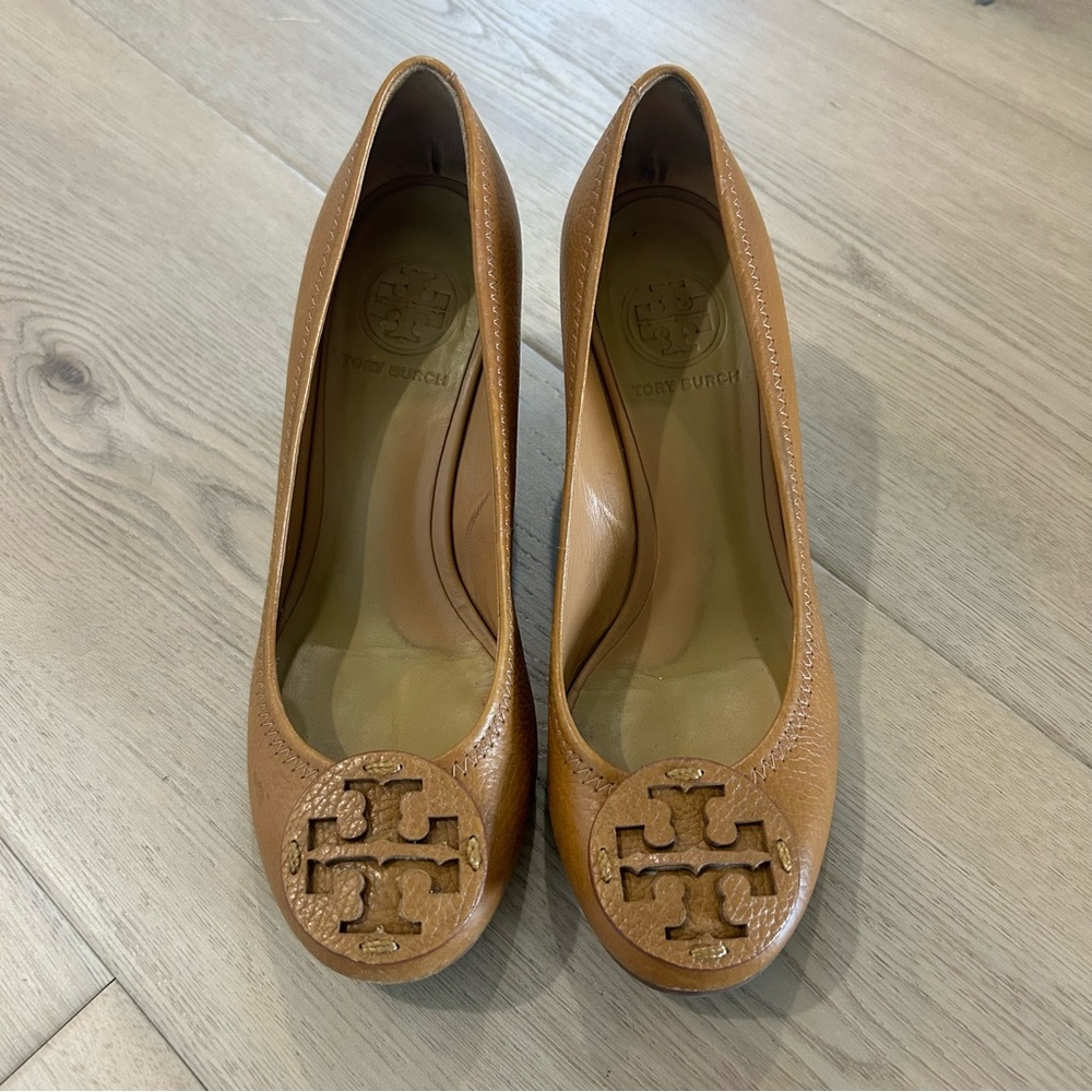 Tory Burch Sally Wedge Women’s 5.5M